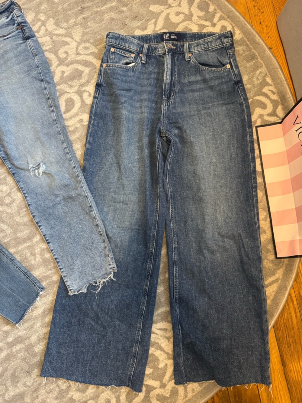 Old Navy and GAP Jeans in Denim 3 pair